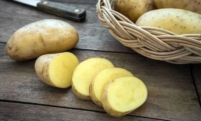 potato-for-scar-removal